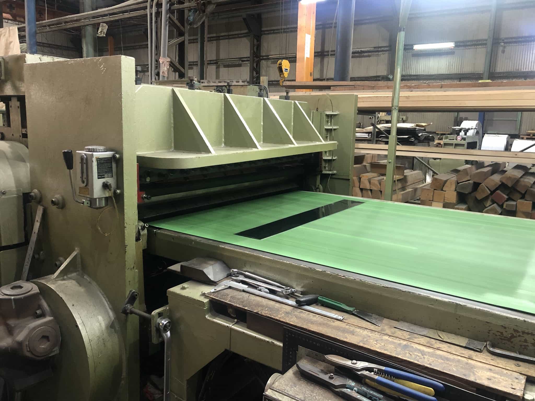 Cold Rolled AISI 304 stainless steel sheets in short length production